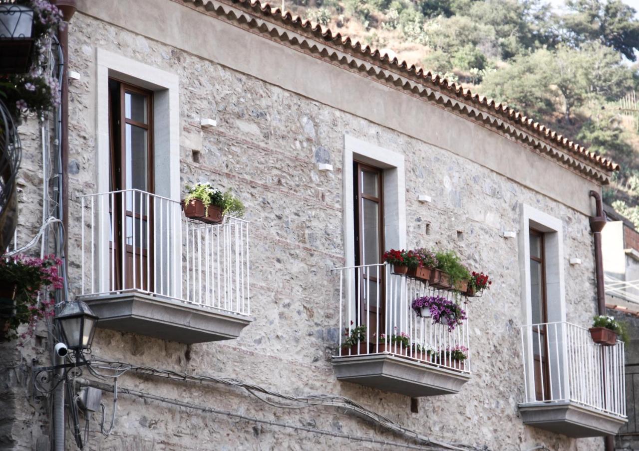 Due Sicilie Maison De Charme Casalvecchio Siculo Exterior photo