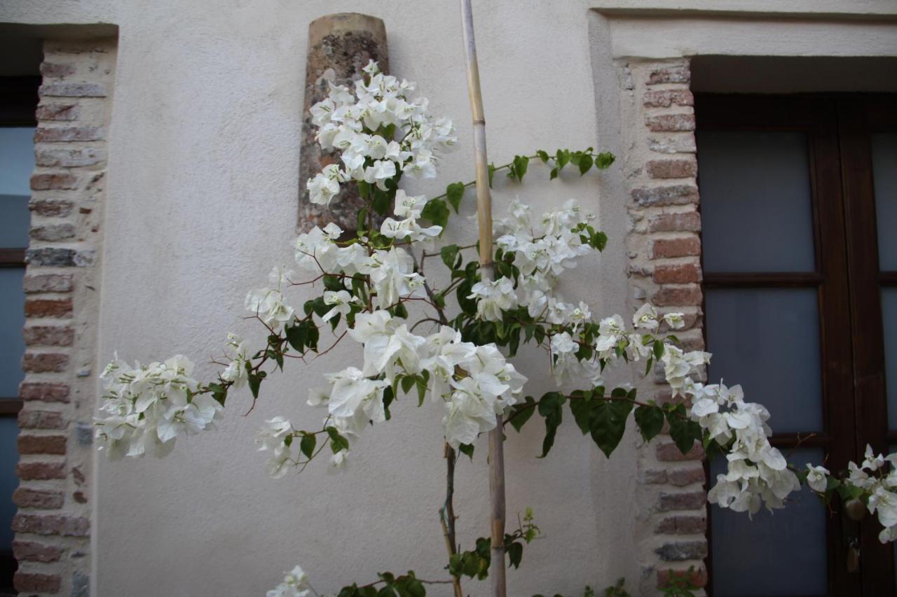 Due Sicilie Maison De Charme Casalvecchio Siculo Exterior photo